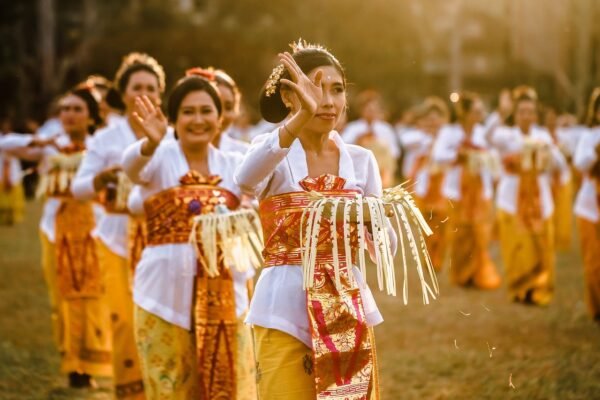 Balinese women dancers in traditional costume